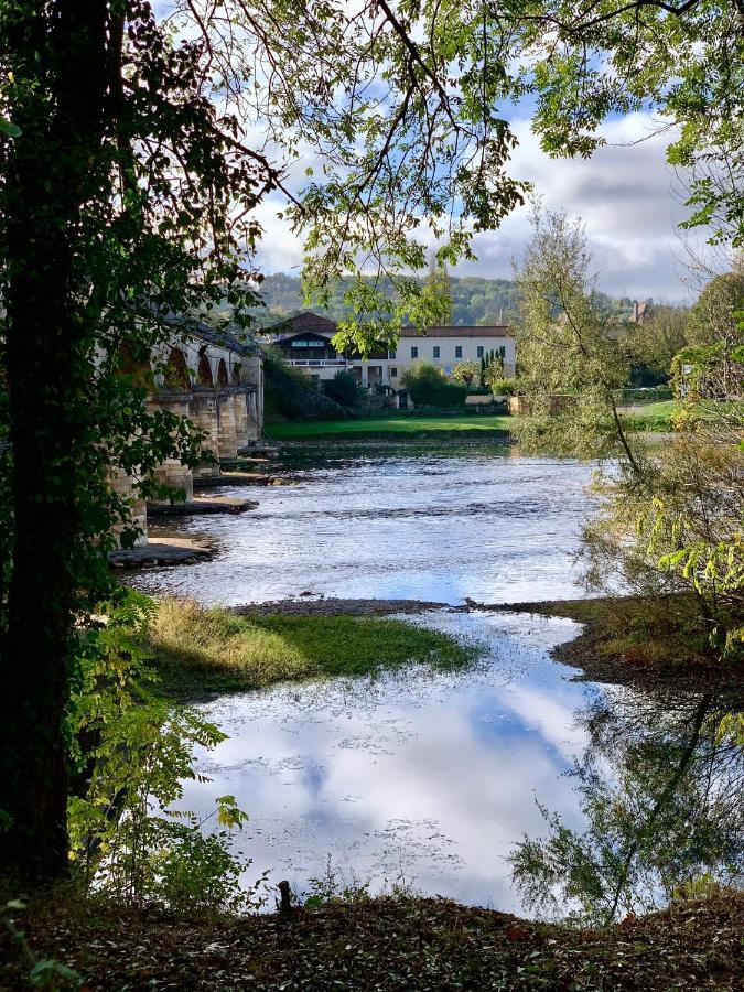 Brasseurs Du Pont - Microbrasserie Avec Chambres Siorac-en-Perigord Bagian luar foto